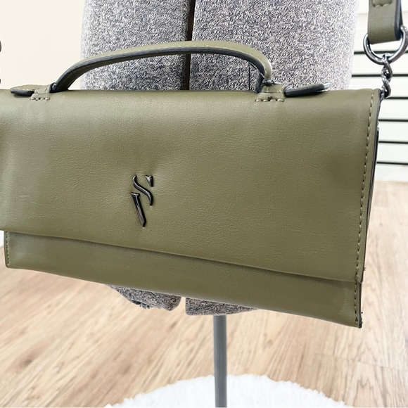 olive green contemporary, simply vera Vera Wang Crossbody purse - Picture 5 of 9